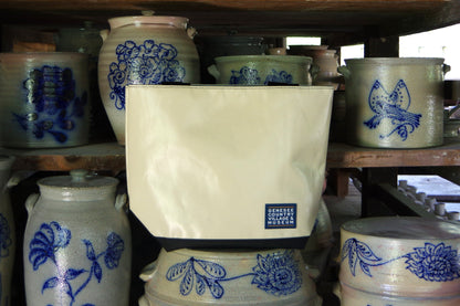 Intrepid Balloon Tote Bags: Mini
